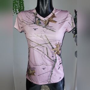 Mossy Oak Pink Fall Leaves Print T Shirt M